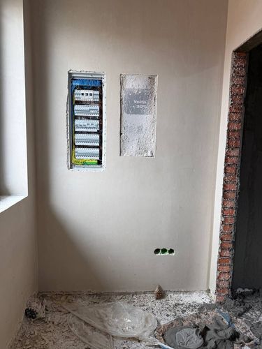 Leitungen im Boden